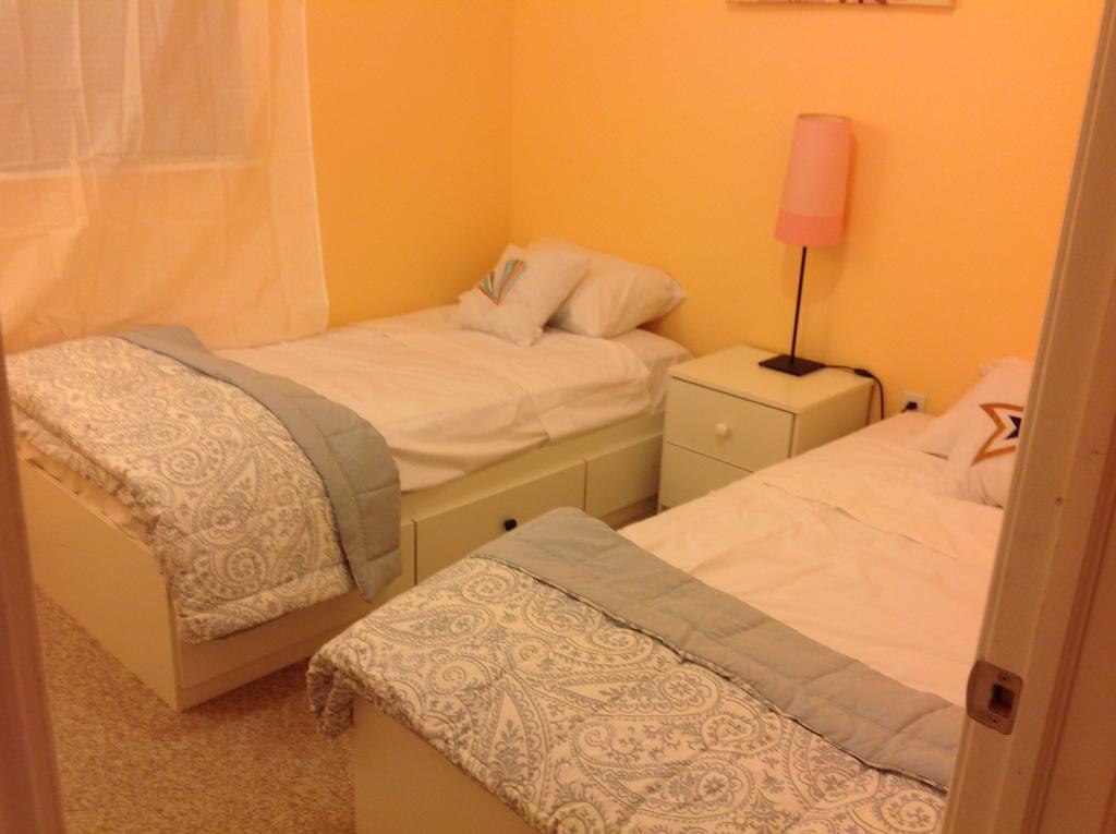 Mojoy Homesuites At Runyon Newark Buitenkant foto
