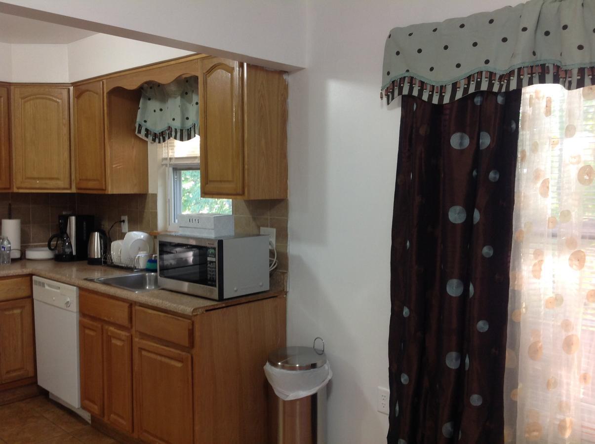 Mojoy Homesuites At Runyon Newark Buitenkant foto