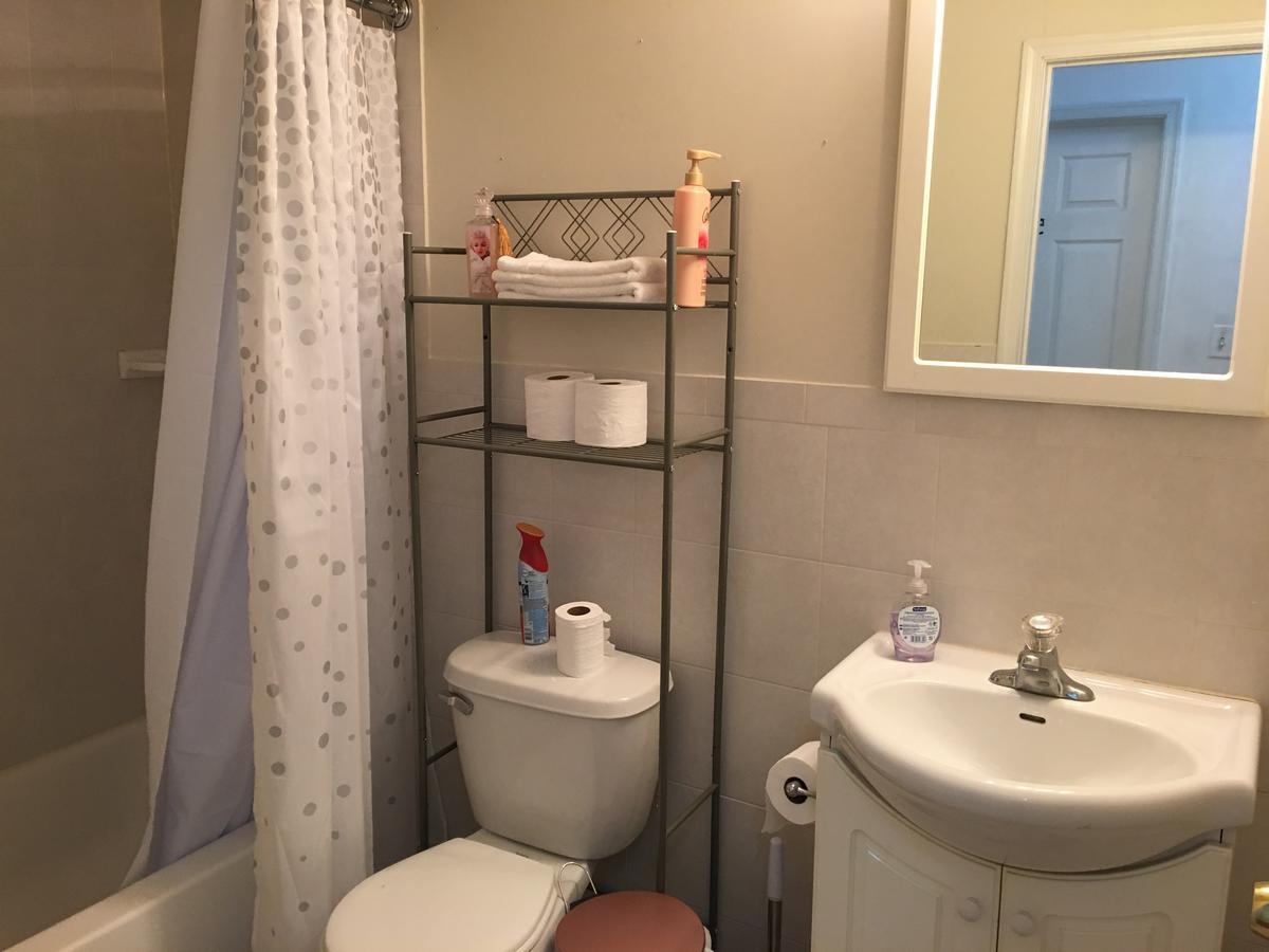 Mojoy Homesuites At Runyon Newark Buitenkant foto